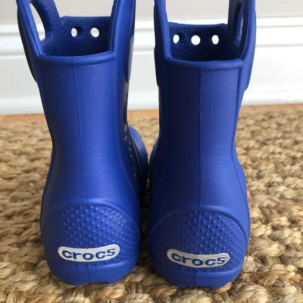 New: Crocs Handle It Rain Boots. Unisex. Size 6 c